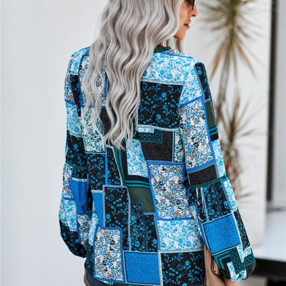 boho blue floral print patchwork lantern top - Picture 4 of 4